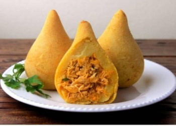 Coxinha de Frango Fácil