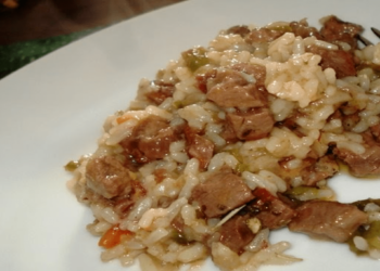 Arroz carreteiro bem simples para fazer de jantar ou almoço