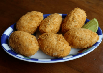 Bolo de Bacalhau Frito bem Delicioso para Fazer nesse Natal