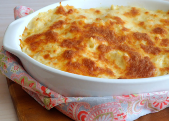 Camarão cremoso gratinado bem saboroso para preparar de almoço