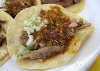 Tacos mexicanos para fazer de jantar ou lanche da noite