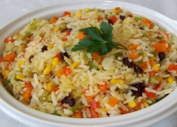 Arroz à grega bem soltinho ideal para fazer na ceia de natal