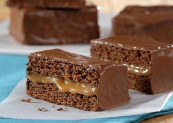 Bolo de pão de mel super delicioso com gostinho de quero mais