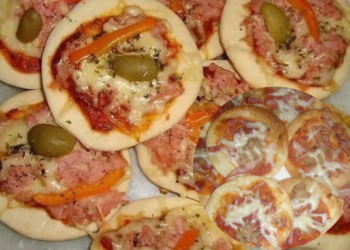 Mini Pizzas X- Tudo Caseiras