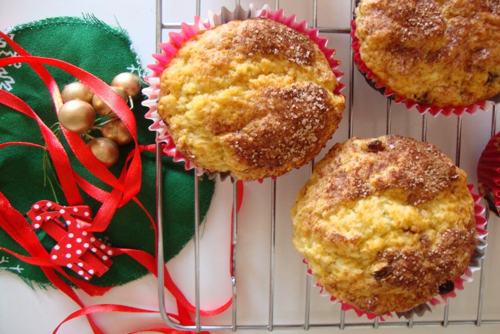 Muffins de manhã de natal maravilhoso e bem prático de fazer