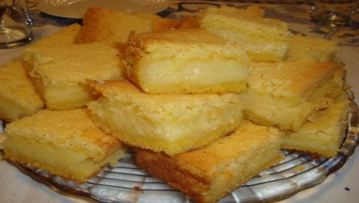 Bolo de fubá cremoso feito em poucos passos perfeito para café da manhã