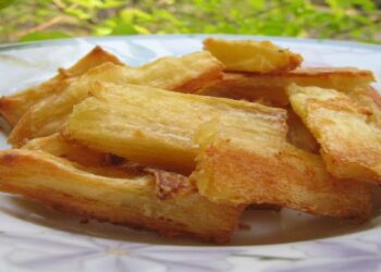 Mandioca frita na airfryer muito saboroso e fácil de preparar ainda hoje