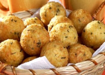 Bolinho de Arroz Sem Óleo