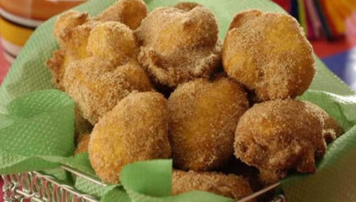 Bolinho de Chuva Sem Óleo de 10 minutos