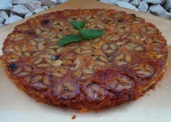 Bolo de Aveia com Banana de Frigideira que fica pronto em poucos minutos