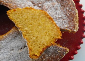 Bolo de Batata Doce de Forno com Coco