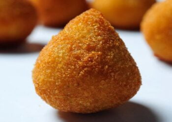 Coxinha Frita Sem Massa