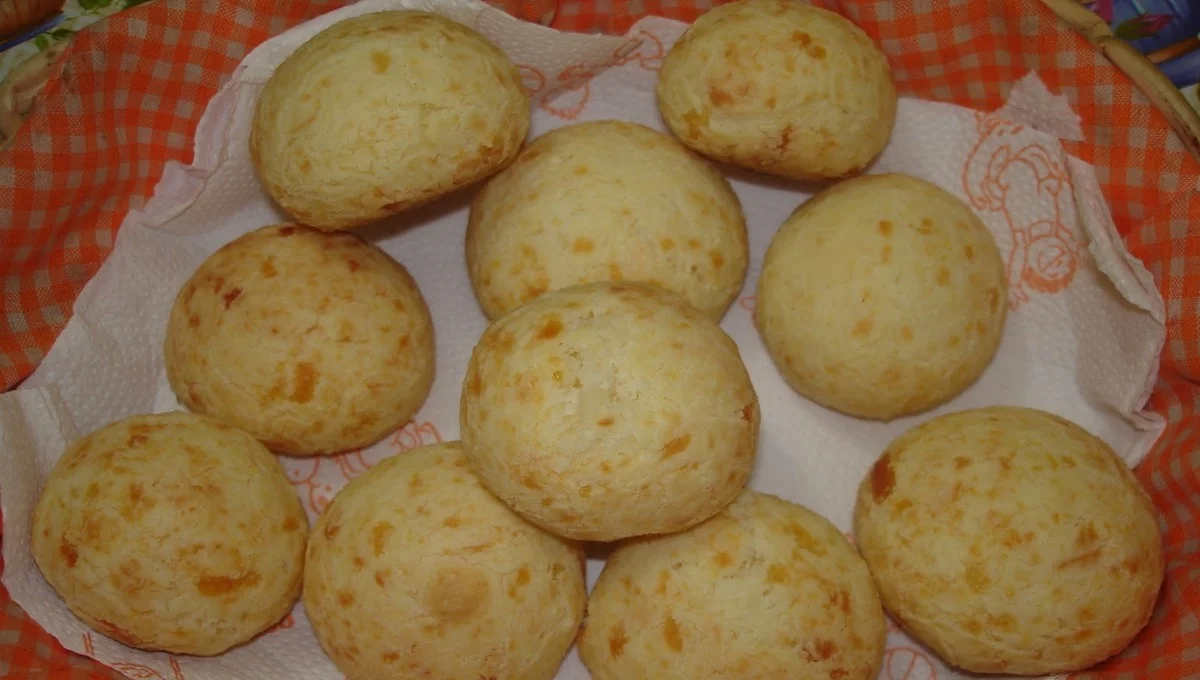 Pão de Queijo do Sítio com 3 ingredientes