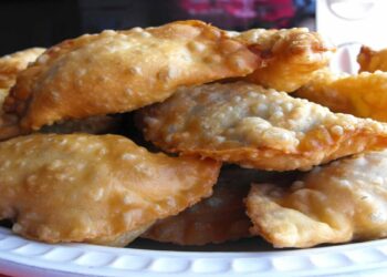 Pastel sem Óleo com 4 ingredientes