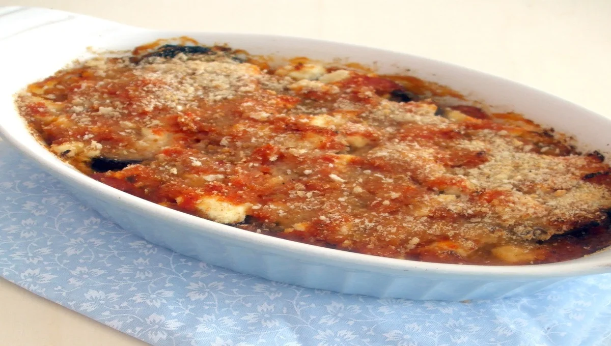 Berinjela à Parmegiana com 5 Ingredientes ótima para seu jantar em família