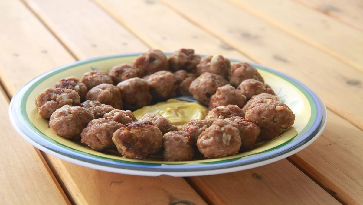 Bolinho de Carne Moída Diferente na AirFryer que fica muito crocante