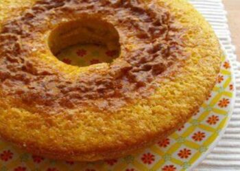 Bolo de 3 ingredientes Sem Farinha de Trigo