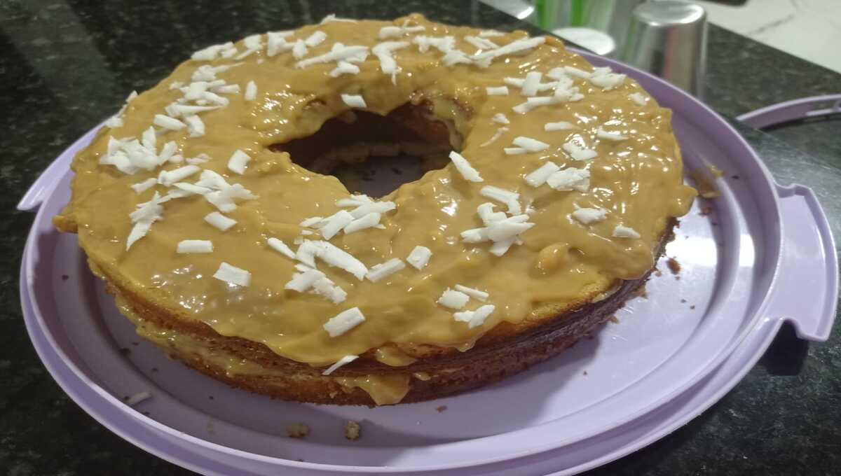 Bolo de Churros com Recheio de Doce de Leite bem Cremoso e rápido de fazer