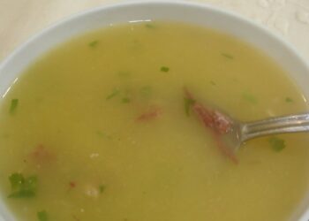 Caldo de Mandioca com Bacon no Liquidificador