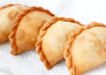 Empanada de Carne Temperada