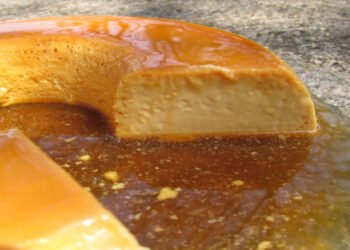 Flan de 3 leites Sem Forno na Panela de Pressão