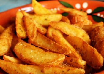 Palitos de Batatas Temperada Sem Óleo