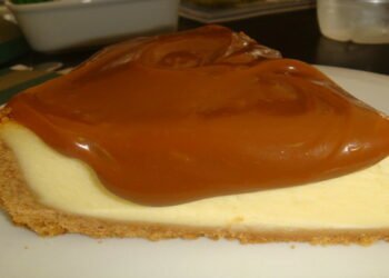 Torta com Doce de Leite e Biscoito Maisena ideal para quem ama sobremesas