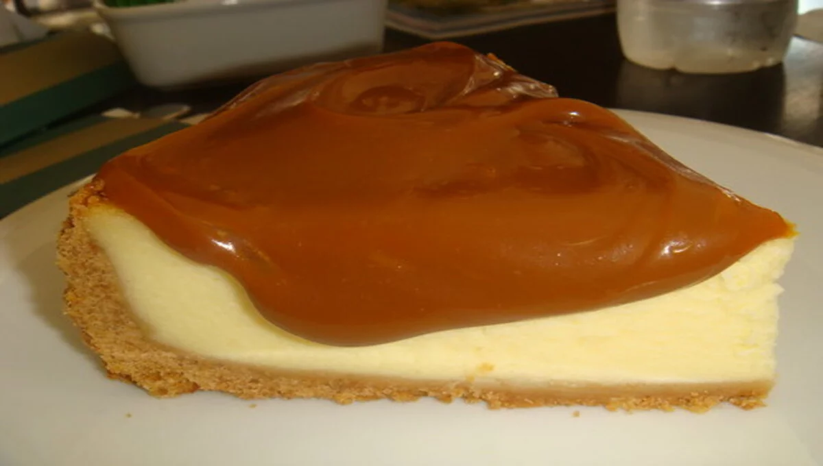 Torta com Doce de Leite e Biscoito Maisena ideal para quem ama sobremesas