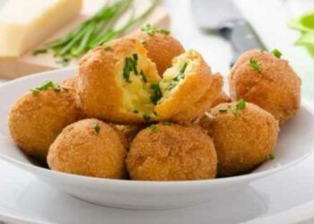 Bolinho de Batata Doce com Recheio na Panela