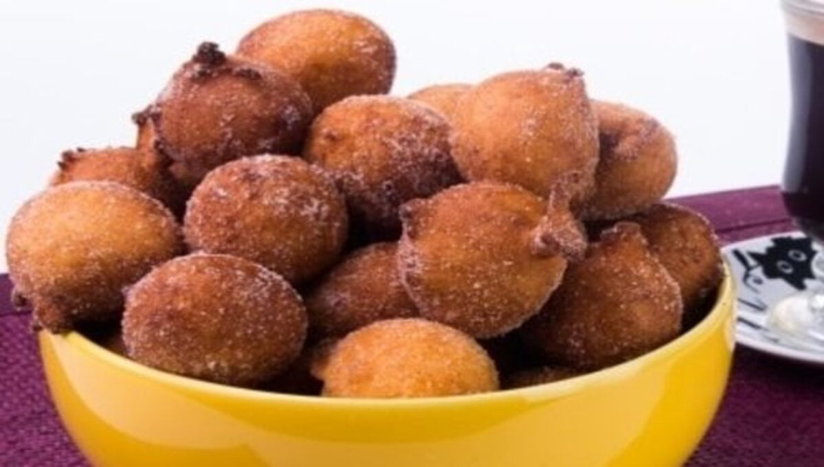 Bolinho de Chuva Frito com 5 ingredientes