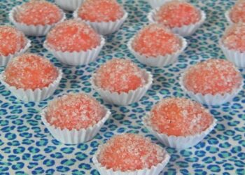 Brigadeiro Bicho-de-Pé com 4 Ingredientes para sobremesa da festa junina