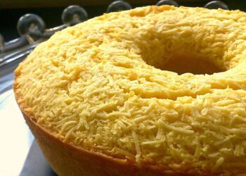 Broa de Coco com Fubá incrível e deliciosa para fazer na sua festa junina