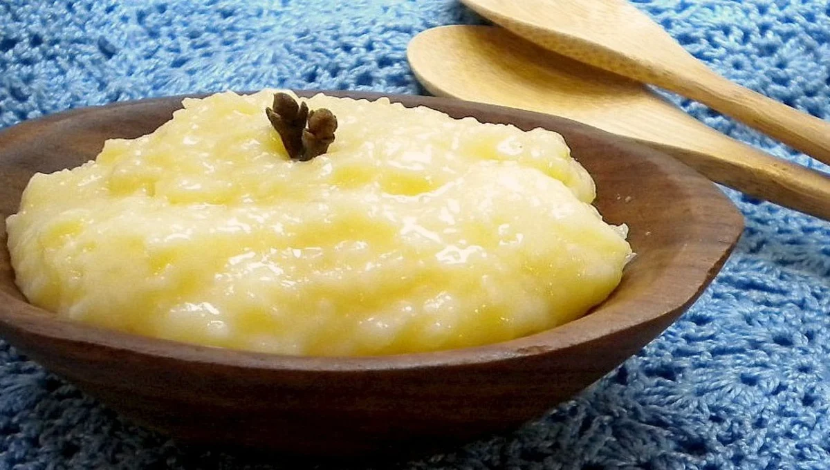 Cocada Cremosa de Leite Condensado com 4 ingredientes para festa junina