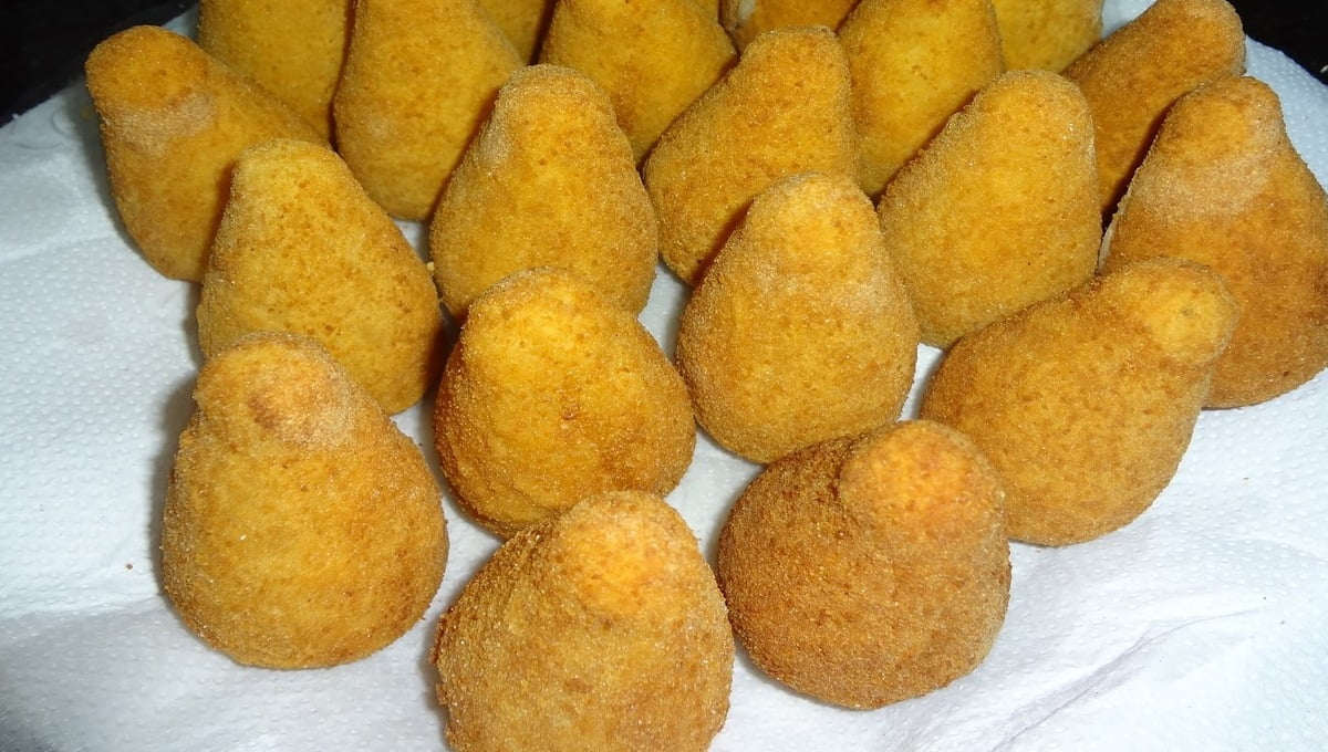 Coxinha Sem Farinha de Trigo com Recheio