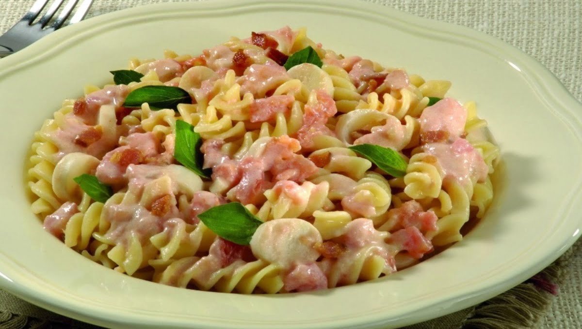 Macarrão Cremoso de 3 minutos na Panela