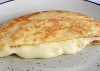 Pão de Queijo com Tapioca na Frigideira