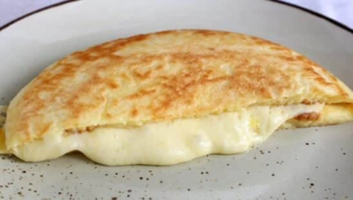 Pão de Queijo com Tapioca na Frigideira