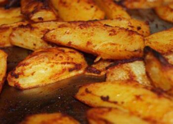 Batata Rústica na AirFryer com 5 ingredientes