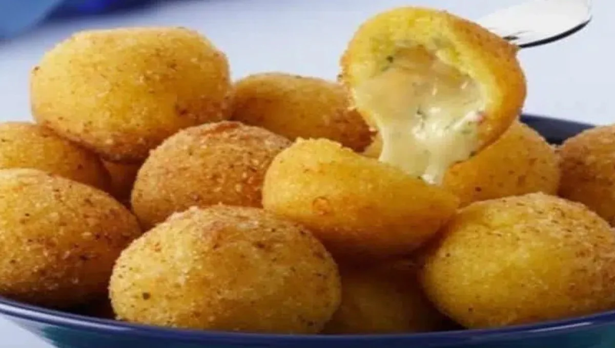 Bolinhas de Queijo Frito