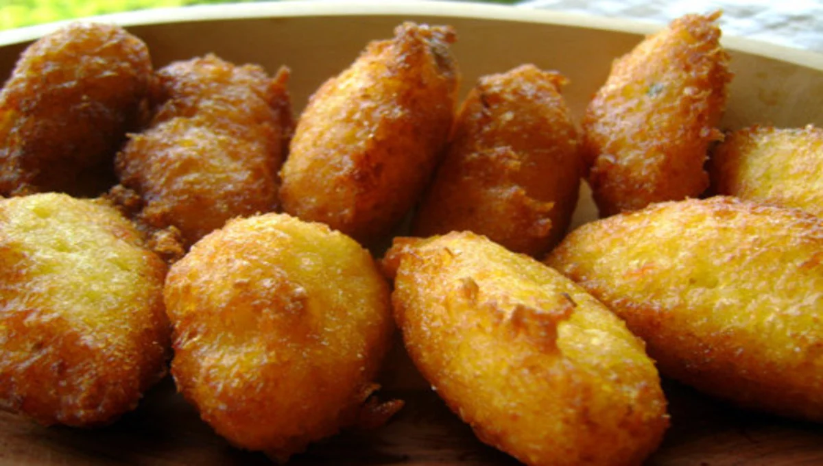 Bolinho Frito de Mandioca na Panela