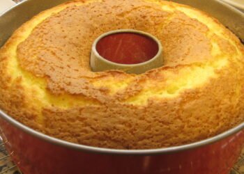 Bolo de Arroz no Liquidificador