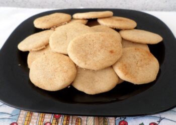 Biscoito de Gengibre e Mel crocante feito em menos de 40 minutos