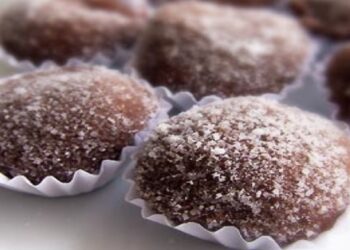 Brigadeiro de 3 ingredientes Sem Açúcar