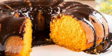 Cobertura de Chocolate para Bolo de Cenoura
