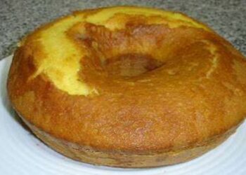 Bolo de 1 Limão com Leite de Coco