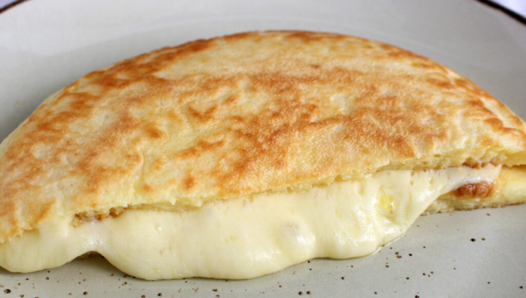 Pão de Queijo na Frigideira