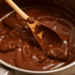 Ganache Caseiro de Leite de Coco com 2 ingredientes na panela, em 10 minutos
