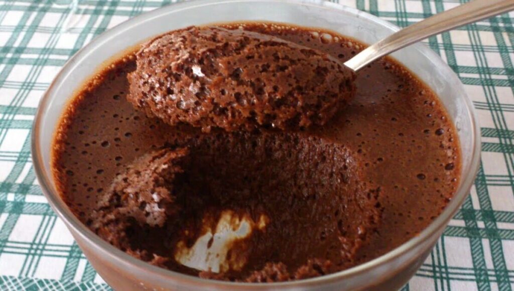 Mousse de Chocolate com 2 ingredientes