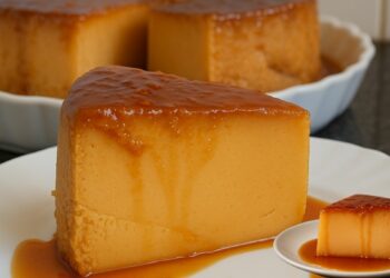 Pudim de Leite Condensado cremoso com 3 ingredientes, olha que fácil de fazer