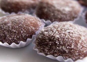 Brigadeiro com 3 ingredientes Sem Açúcar